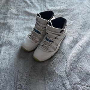 Jordan 10s Blue Legends